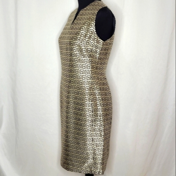 Banu Paris Gold/Black Geometric Sleeveless Split Neck Cocktail Dress - Size 6 - Picture 2 of 10
